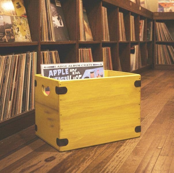 Classic Large 12" Album Crate - Light Pine