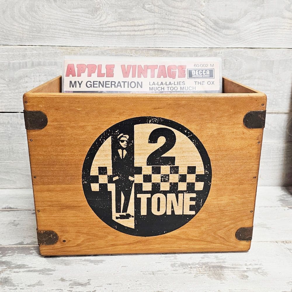 Two Tone Badge  Record Boxes