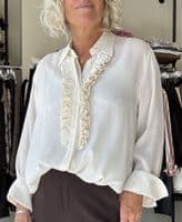 039-ITALY Blouse Jessi ivory
