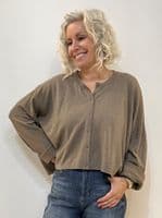 Caroline Cashmere Crew Cardigan taupe