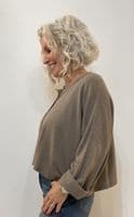 Caroline Cashmere Crew Cardigan taupe