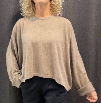 Caroline Cashmere Crew Jumper taupe