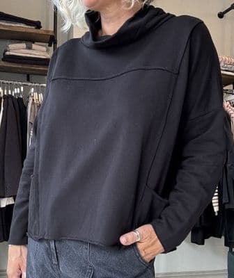 LUUKAA Top Carmen black