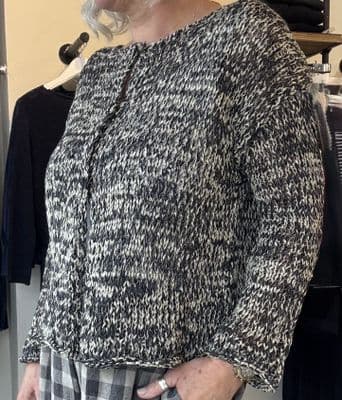 Neirami Boxy Cardigan shaded sand