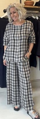 Neirami Buttons Blouse check