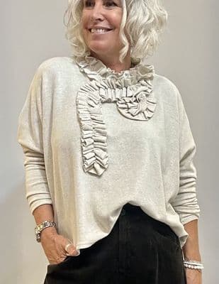 Neirami Ruched Pullover ivory