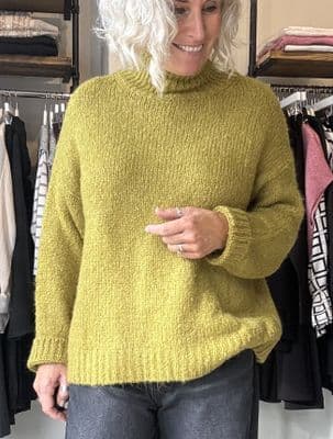 O’Mer Funnel Neck Jumper oil