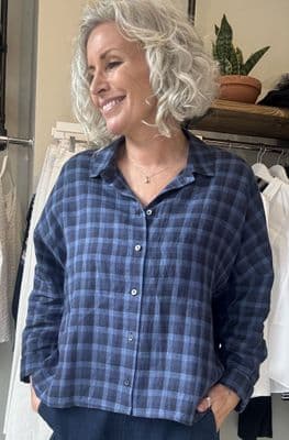 Oska Blouse 617 navy check