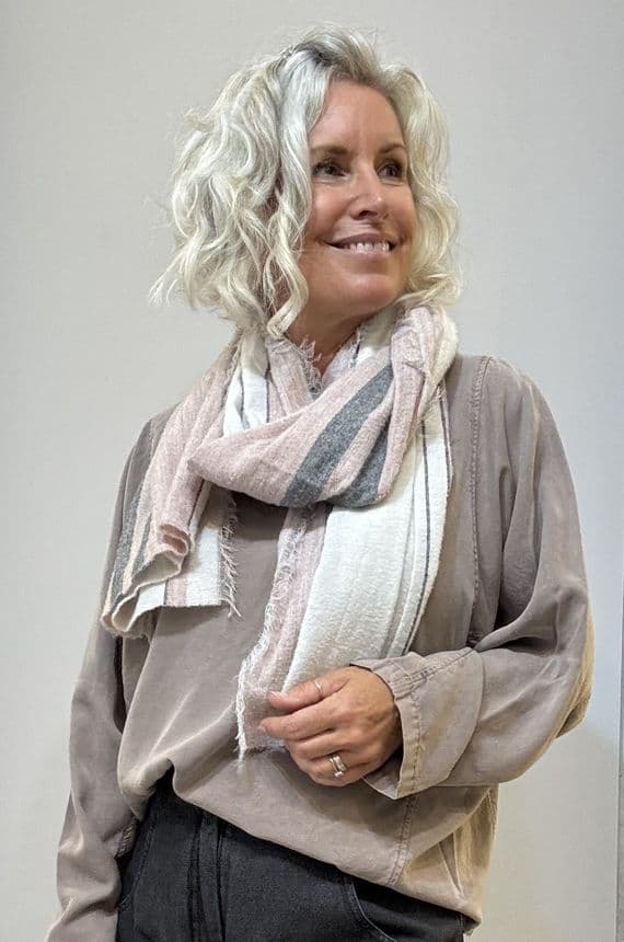 Oska Scarf 6906 quartz