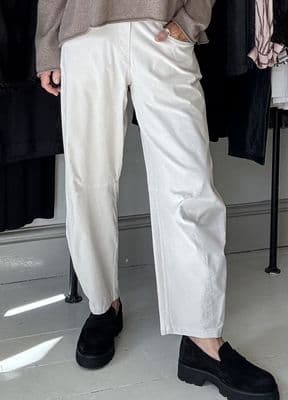 Vetono Cord Barrel Trouser cream
