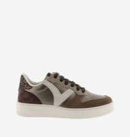 Victoria Madrid Trainer platino