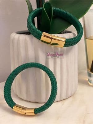 Green & gold men’s bracelet