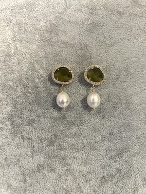 Labradorite pearl stud earrings