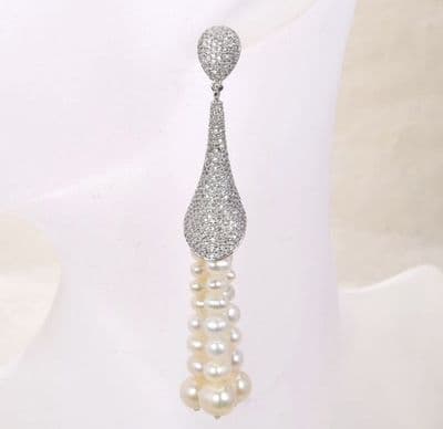 Rice pearl tassel earrings