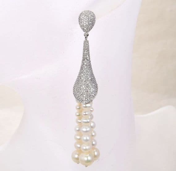 Rice pearl tassel earrings