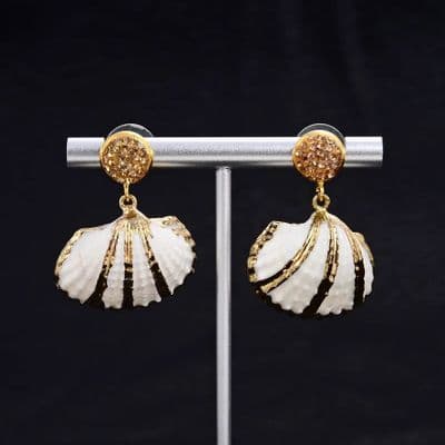 Sea shell gold crystal earrings