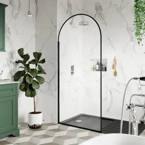 Arched 900mm Wetroom Screen with Optional Flipper, Matt Black