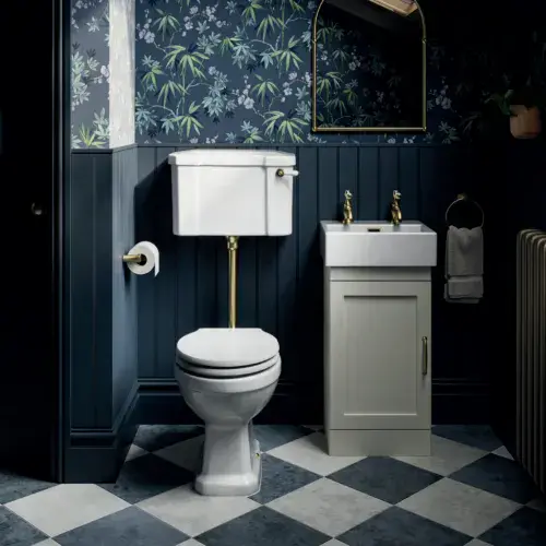 Holborn Traditional Low Level Toilet | Brushed Brass Pipe & Lever Handle