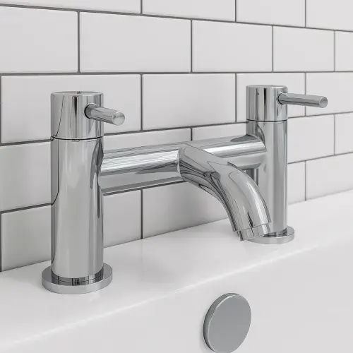 Meriden Bath Filler Tap with Curved Spout Chrome