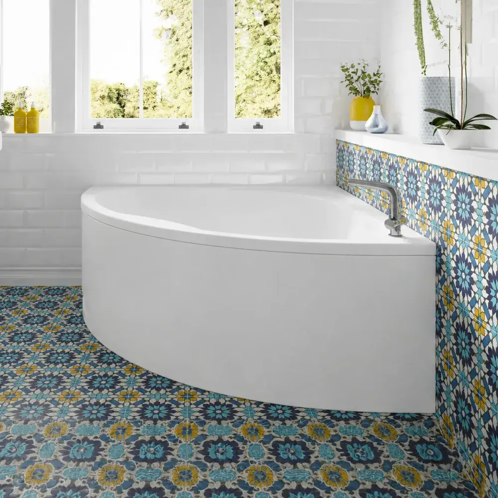 Trojan Orlando 1500 x 1020mm Offset Corner Bath | Left or Right Hand