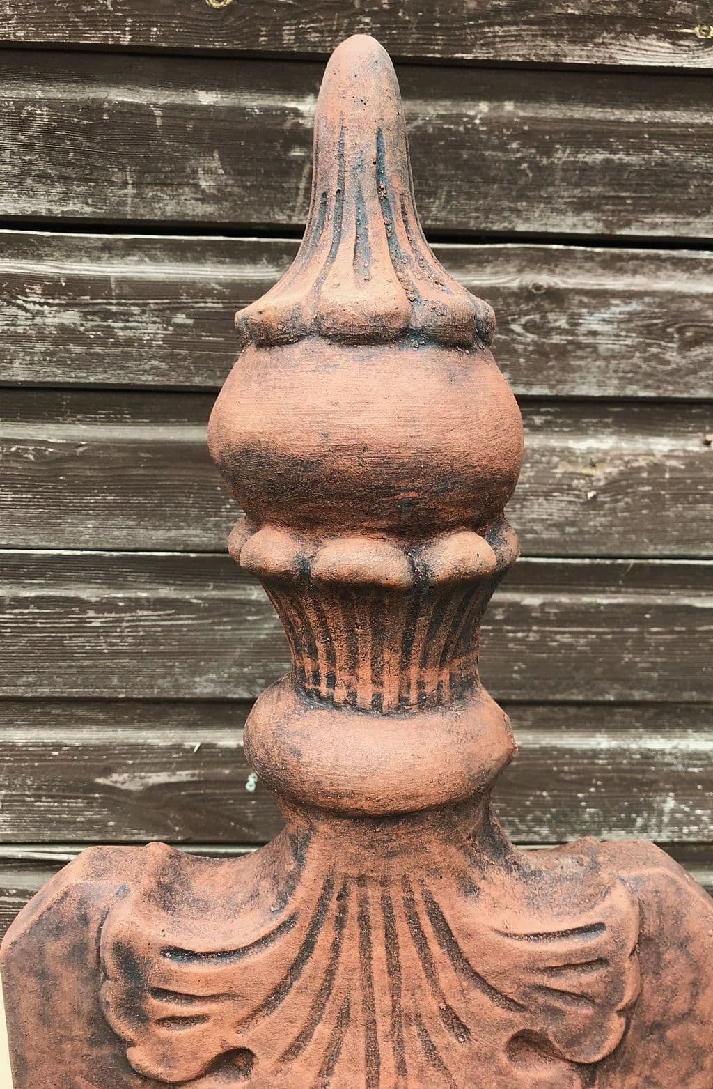Canterbury Decorative angled ball roof finial