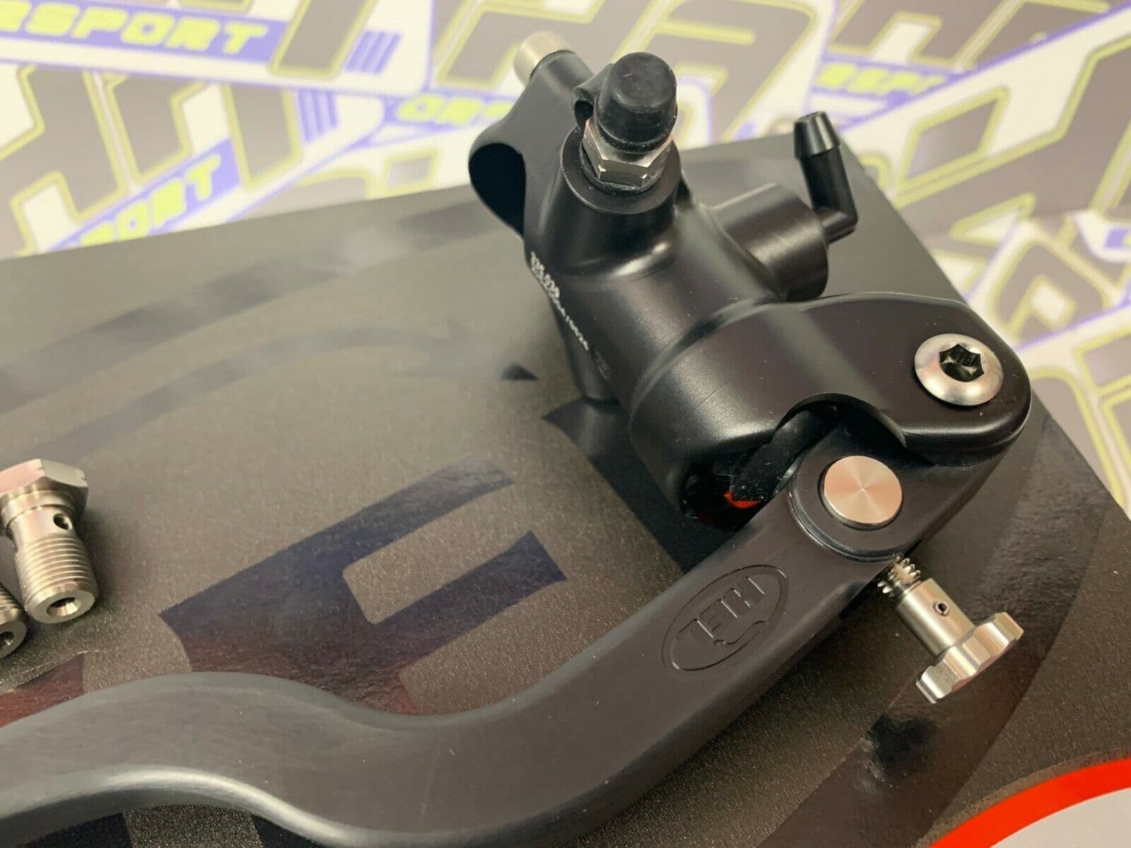 HEL Performance Radial Front Brake Master Cylinder 19mm & Fitting Kit ...