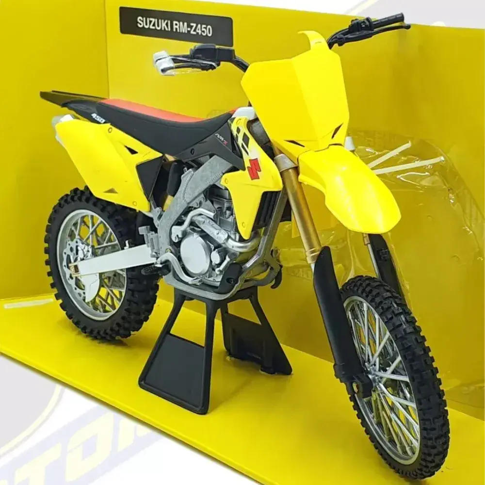 Suzuki RMZ450 Motocross Bike - 1 6 Scale Toy Model