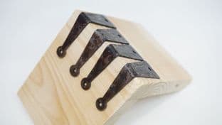 Anglo-Saxon box corner bracket 40mm with nails and quantity option