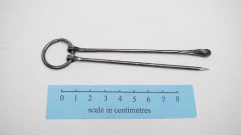Anglo-Saxon forged steel toilet set Mucking II find