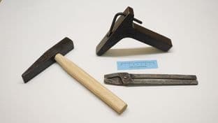 anglo saxon roman viking and medieval metalworkers smithing set