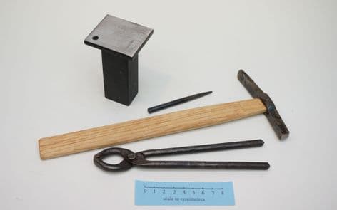 Anglo saxon tattershall thorpe smithing set 700ad