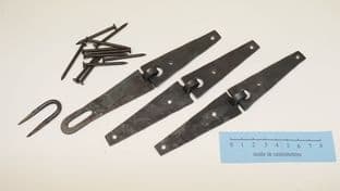 drilled anglo norse coppergate triangulate hinges hasp and staple 8cm