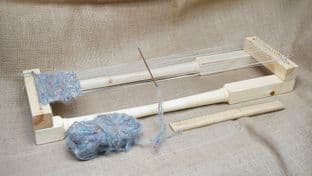 hand weaving loom in turned pine wood 65cm 15 pins supplied varnished