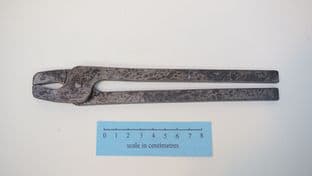heavy duty Roman to medieval pliers 8" 200mm long Roman type 6A style