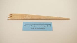 maple wood tapestry weaving fork weft beater 19cm long 4 tines