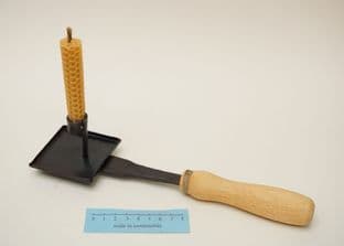 medieval candle holder and drip tray billingsgate lorry park find 1350-1400