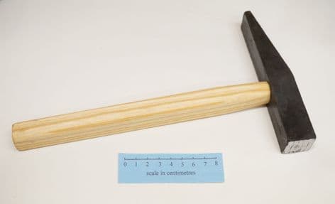 multi period 500g hammer living history use supplied with handle