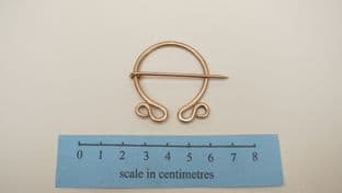 Roman Fowler class B2 bronze penannular brooch 35mm external diameter