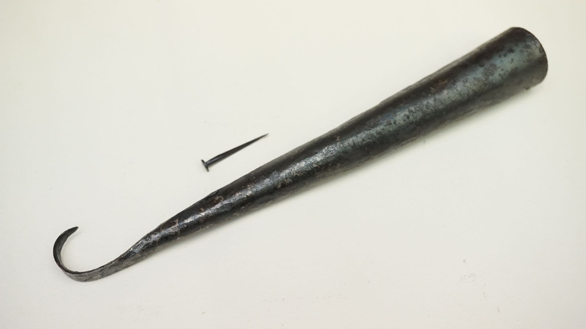 Roman socketed pole lathe chisel from Celles in Gaul