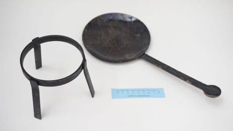 roman style frying pan and tripod set legionary infantry cooking utensils