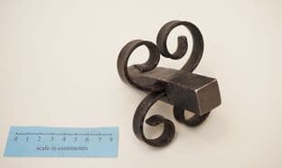 Roman style mowers anvil 300g 20mm square head