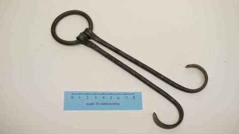 Roman to medieval double pot hooks and suspension ring 10
