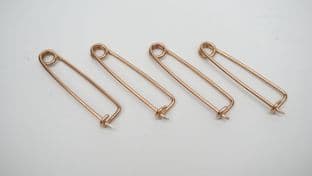 set of 4 safety pins in bronze carlton coleville anglo saxon find 19