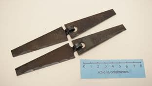 undrilled anglo norse coppergate triangulate hinges 8cm