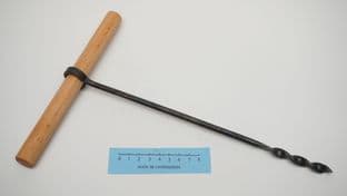 Viking Hedeby Haithabu and Medieval 10mm twist auger and cross bar