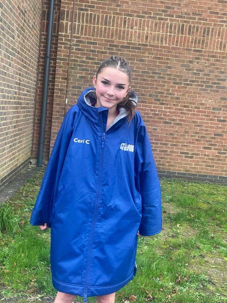 GiANTS All Weather Robe