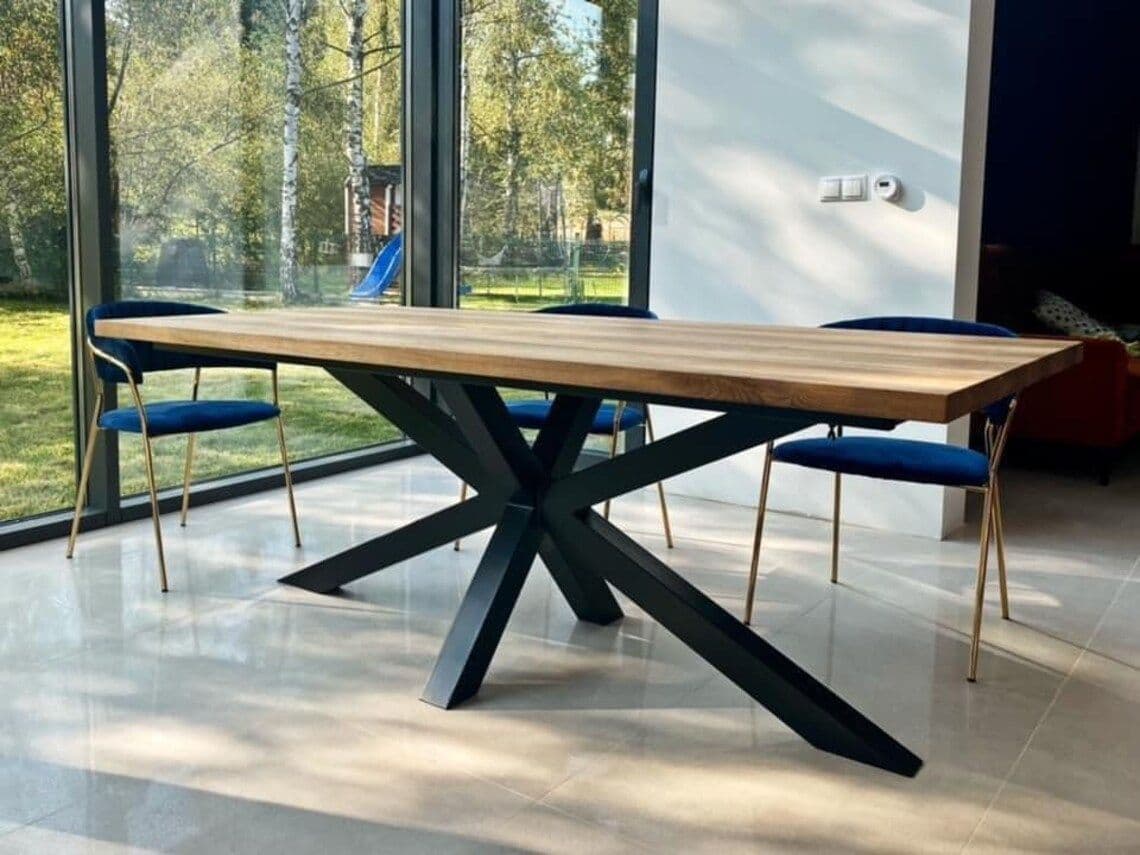 Extendable Solid Oak Kitchen Dining Table With Star Legs