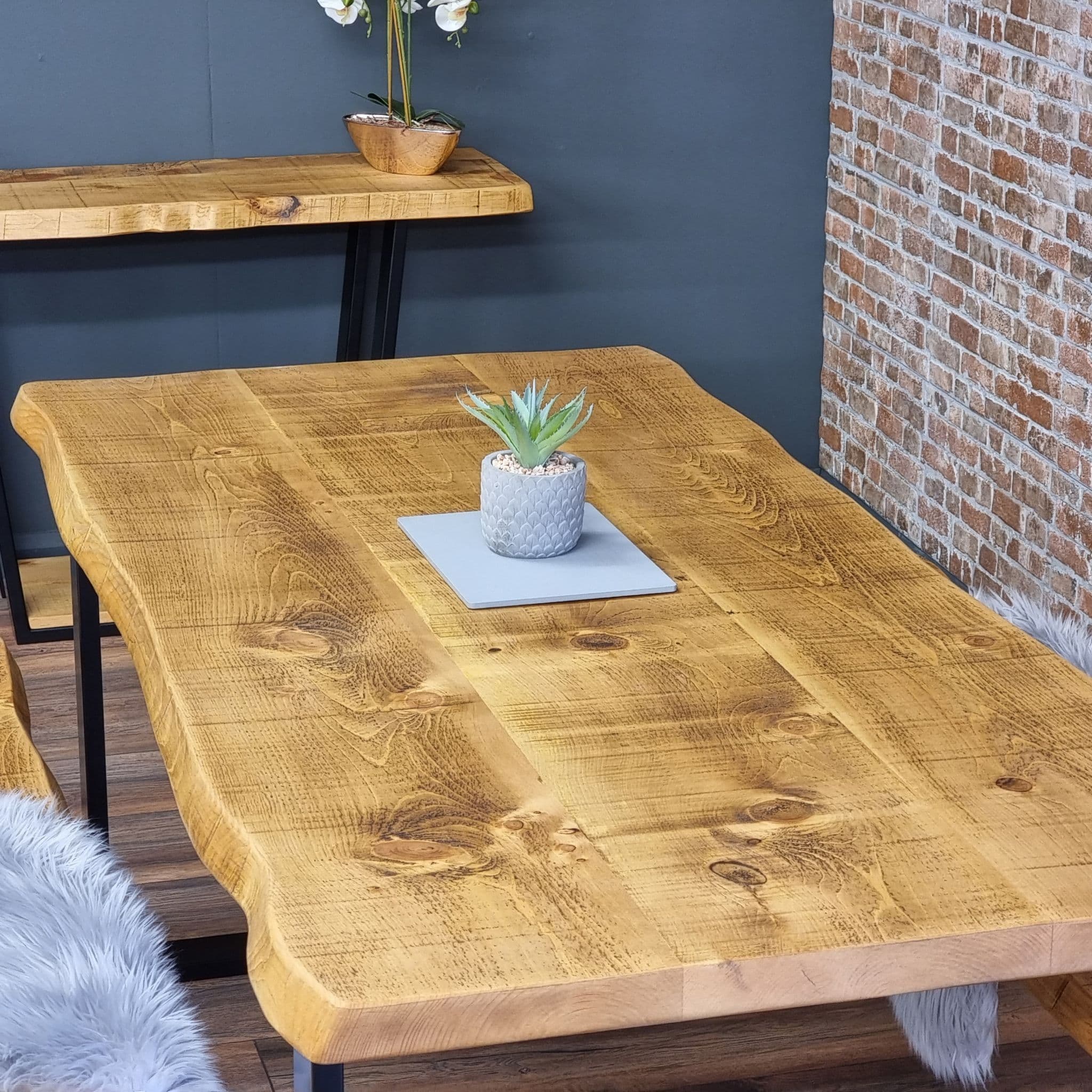 Live Edge Dining Table SQUARE LEGS