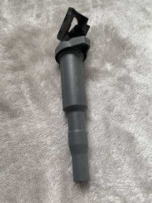 BMW BOSCH Ignition Coil 12137638477 ORIGINAL