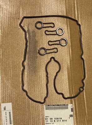 BMW Cylinder Head Rocker Cover Gasket Set 11128511814 ORIGINAL
